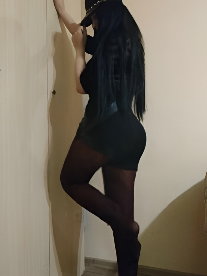 Алиса привлекальеная девушка из Сухой лог цена от 1500 руб