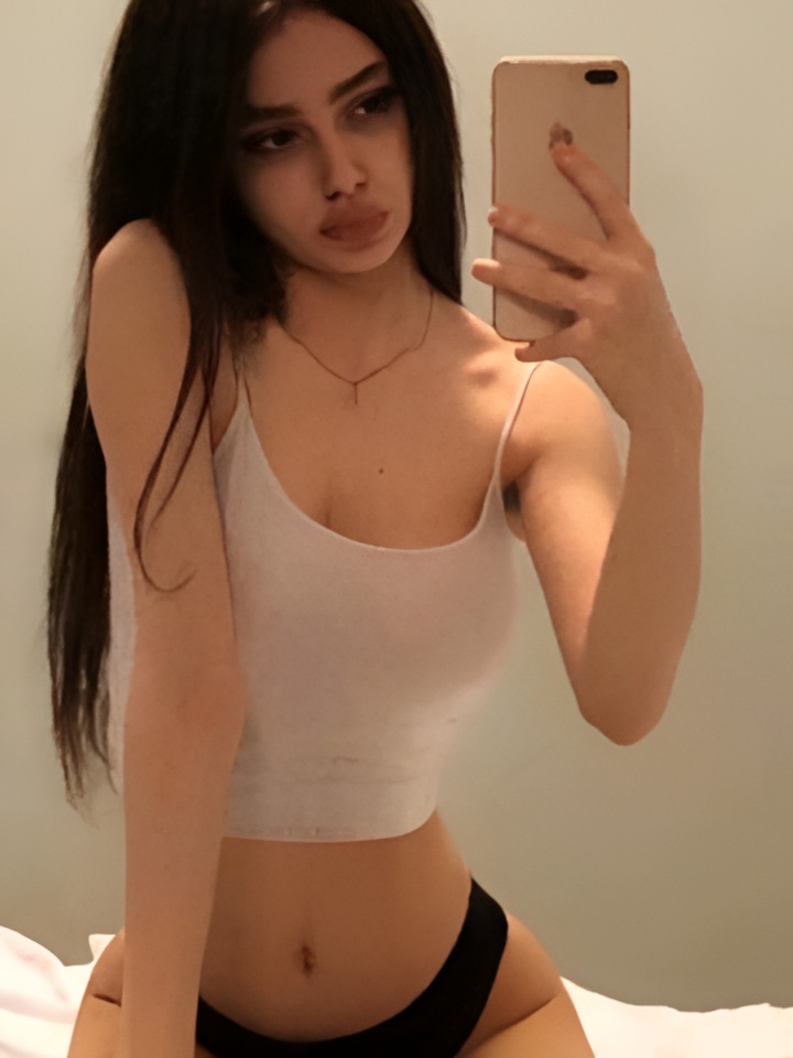 Индивидуалка Викуся, доступна для личного знакомства от 2000 руб