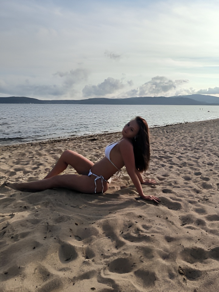 Индивидуалка Юна, доступна для личного знакомства от 2000 руб