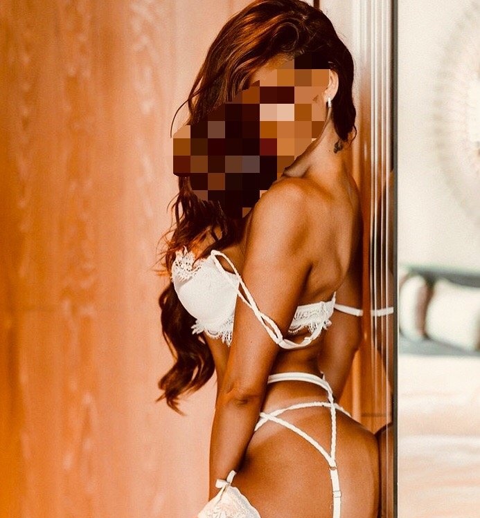 Туна привлекальеная девушка из Сухой лог цена от 11000 руб