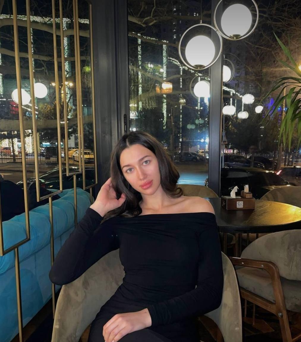 Янка привлекальеная девушка из Сухой лог цена от 6000 руб