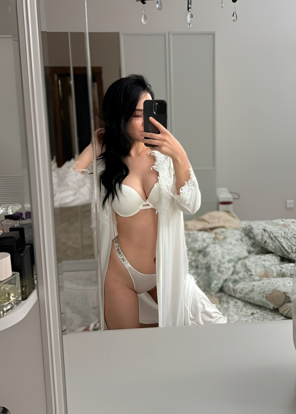 Соня привлекательная девушка из Сухой лог цена от 17000 руб