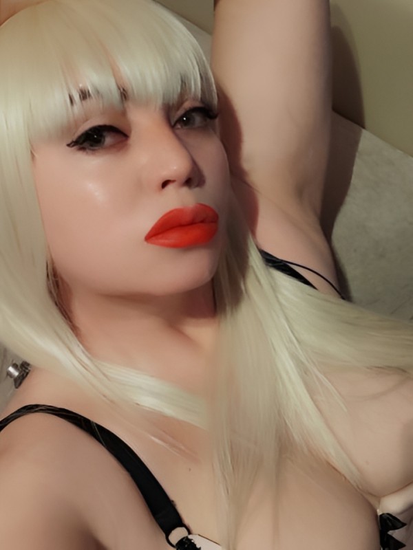 Фрида привлекательная девушка из Сухой лог цена от 2500 руб