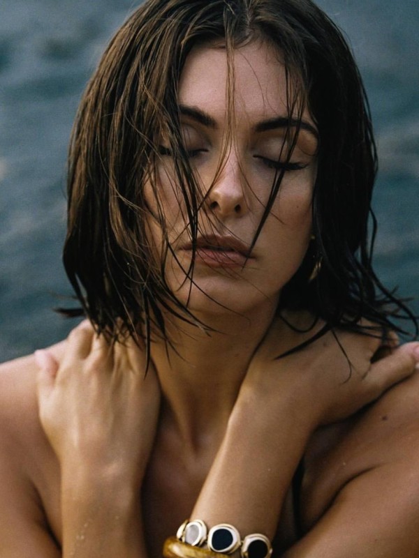 Светик привлекательная девушка из Сухой лог цена от 7000 руб