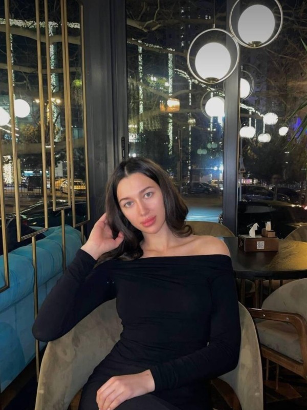 Янка привлекательная девушка из Сухой лог цена от 6000 руб